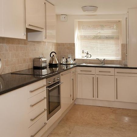 Albany House By Harrogate Serviced Apartments Exterior photo