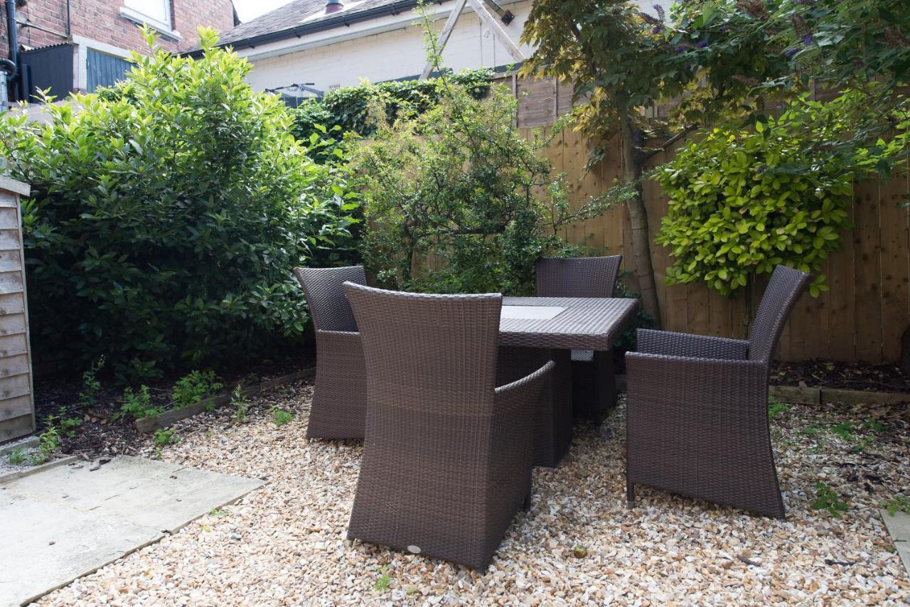 Albany House By Harrogate Serviced Apartments Exterior photo